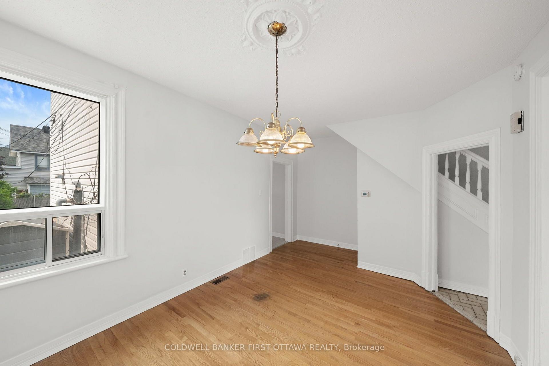 Photo 10 of 176 Rochester Street, Ottawa, West Centre Town — HOMEH