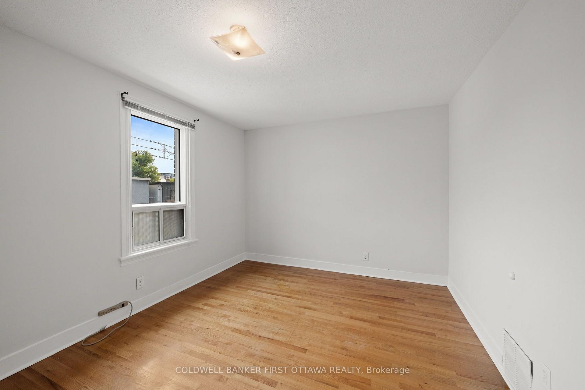 Photo 22 of 176 Rochester Street, Ottawa, West Centre Town — HOMEH