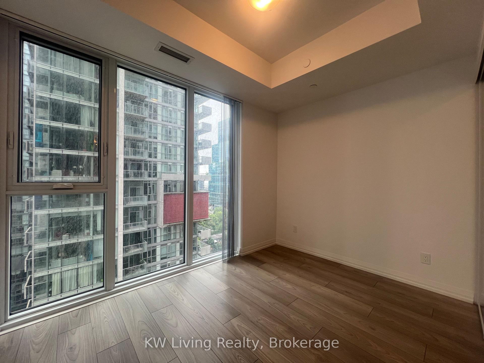 Photo 4 of Unit 1808, 400 King Street W, Toronto, Waterfront Communities — HOMEH