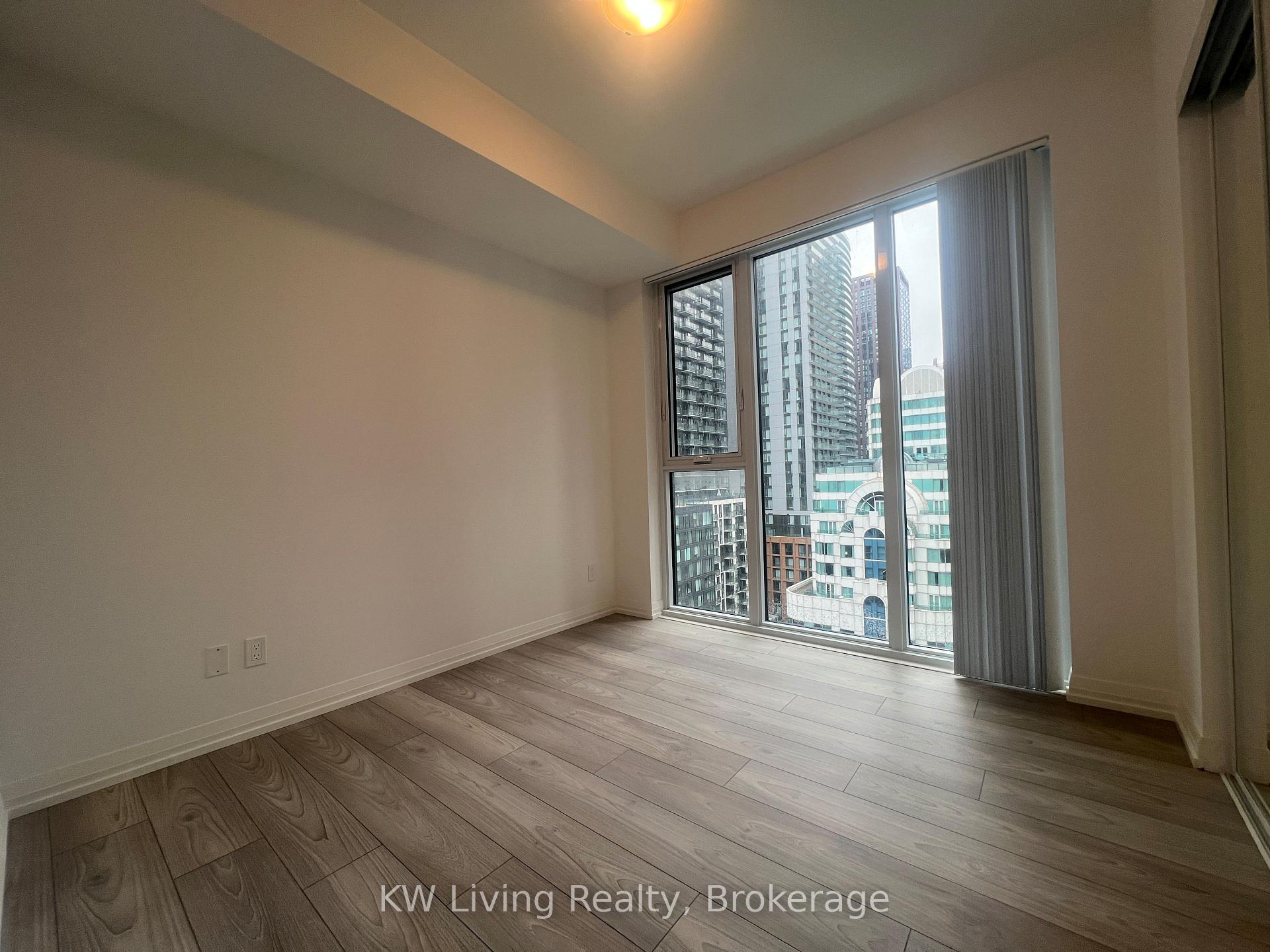 Photo 8 of Unit 1808, 400 King Street W, Toronto, Waterfront Communities — HOMEH