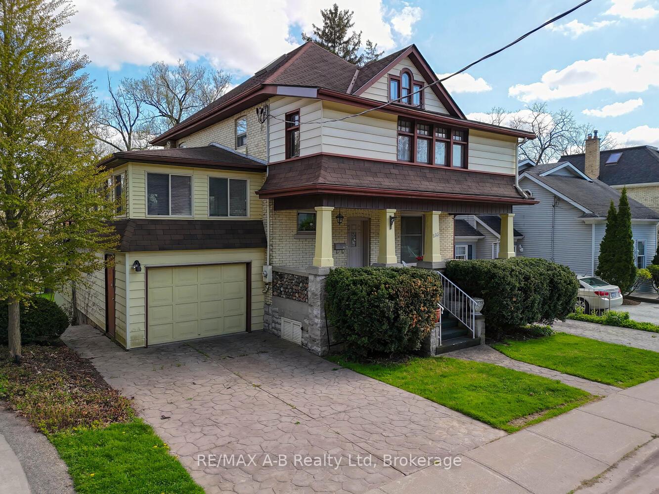 Photo 28 of 235 William Street, Stratford — HOMEH