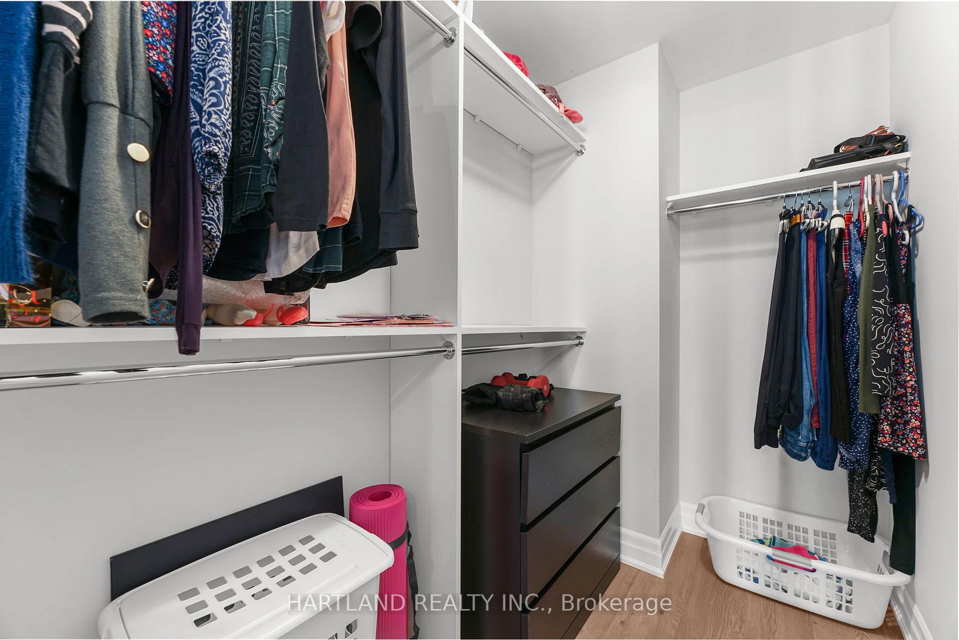 Photo 17 of Unit 810, 9075 Jane Street, Vaughan, Concord — HOMEH