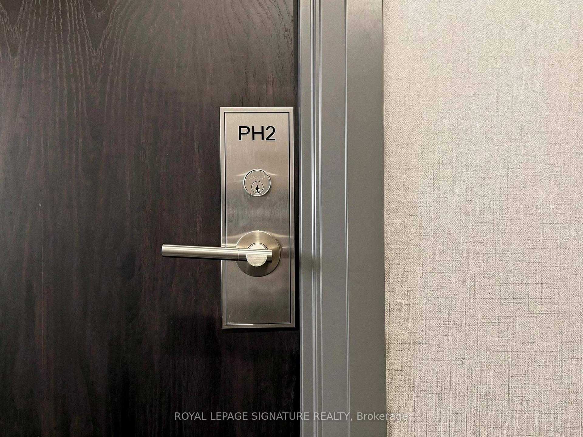 Photo 27 of Unit PH2, 297 College Street, Toronto, Kensington-Chinatown — HOMEH