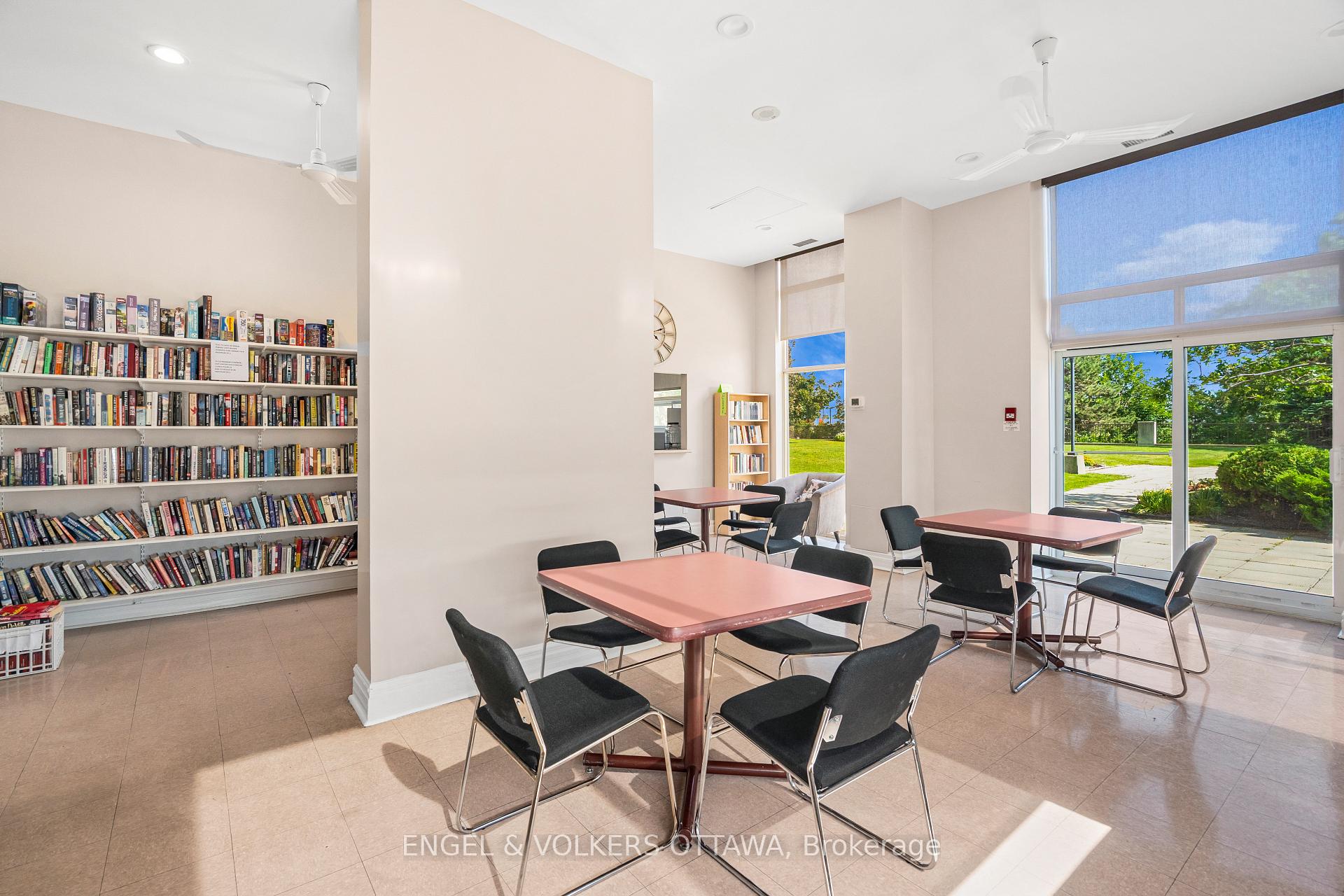Photo 38 of Unit 205, 545 St Laurent Boulevard, Ottawa, Viscount Alexander Park — HOMEH