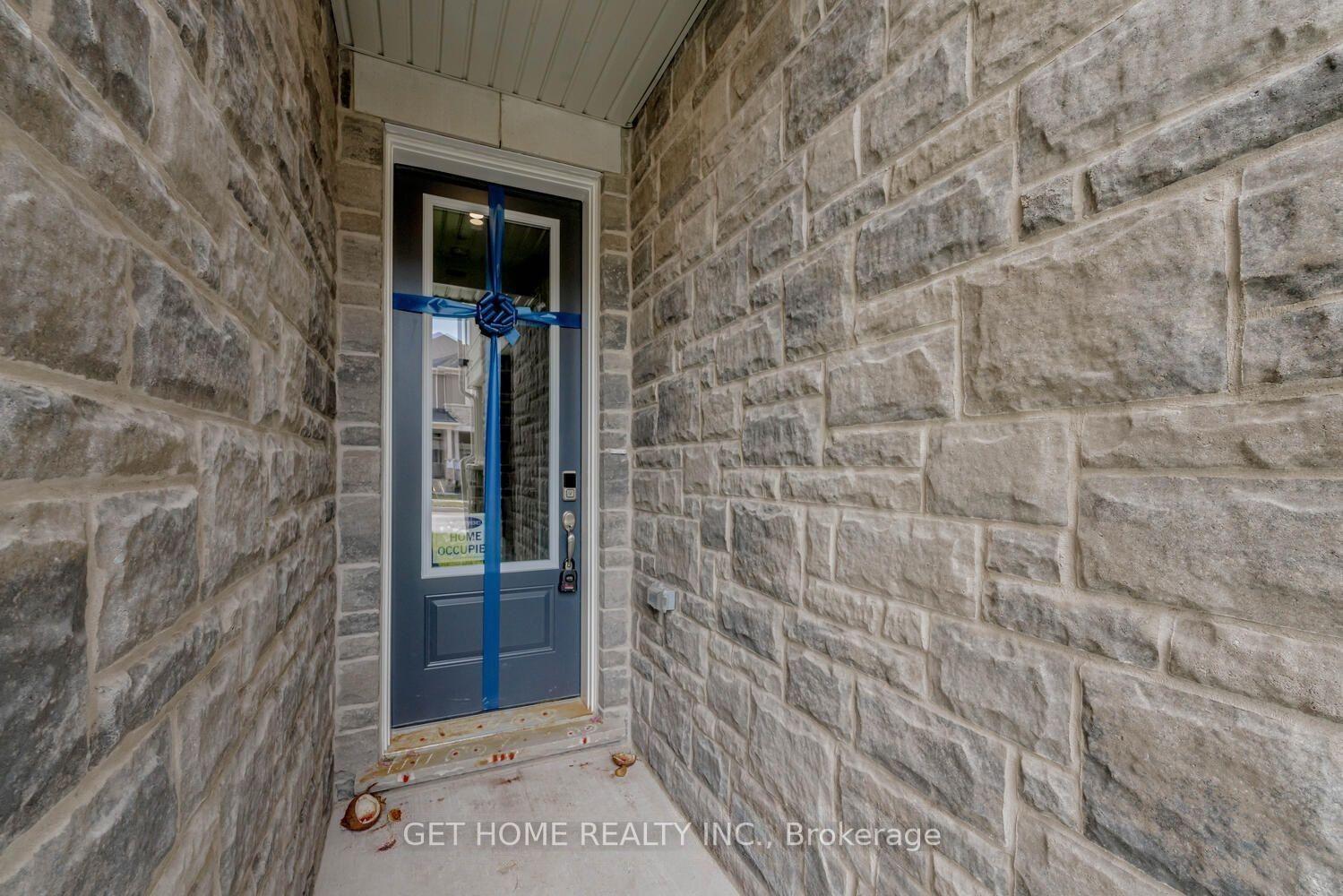 Photo 5 of 1909 Thames Circle, Milton, Bowes — HOMEH