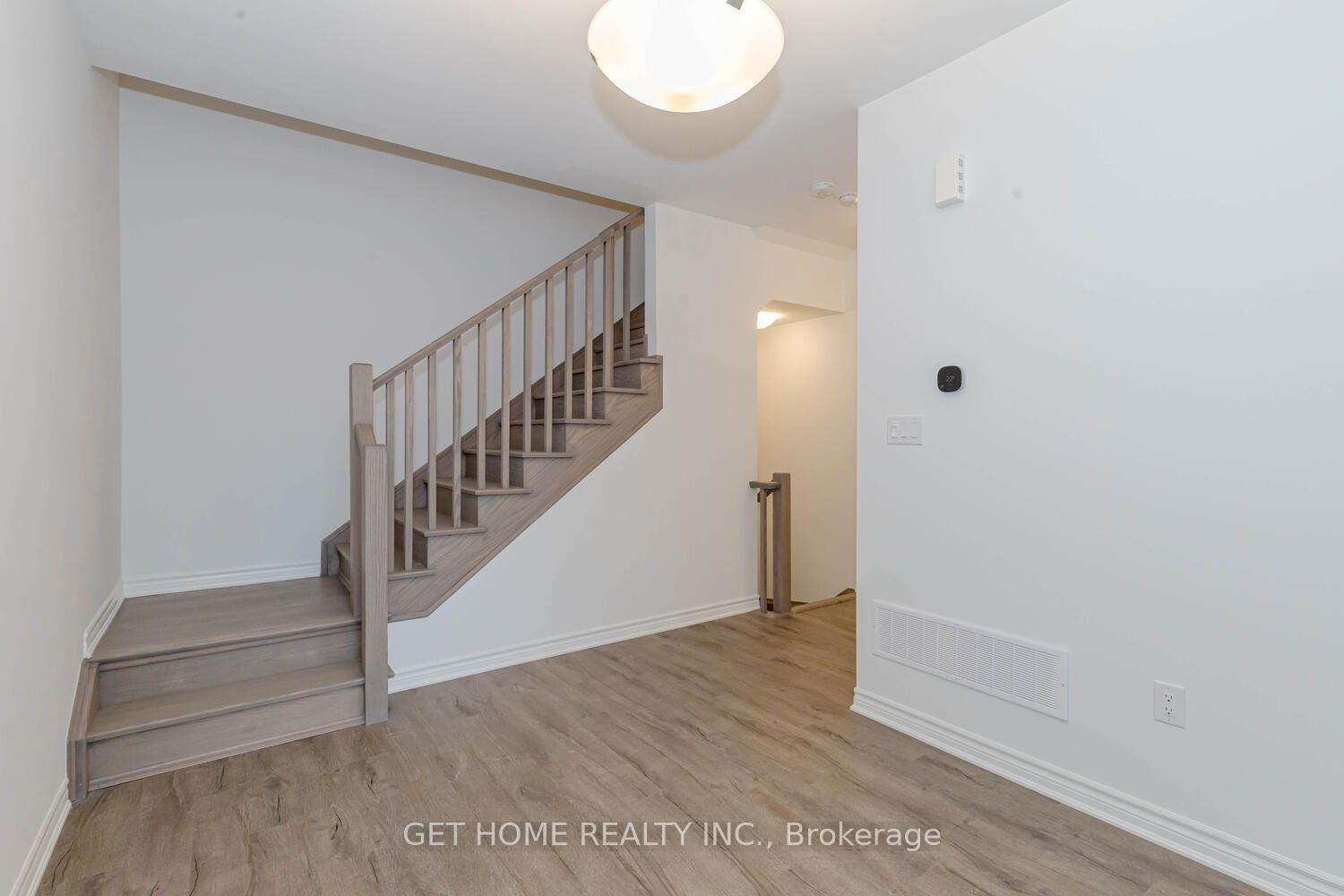 Photo 9 of 1909 Thames Circle, Milton, Bowes — HOMEH