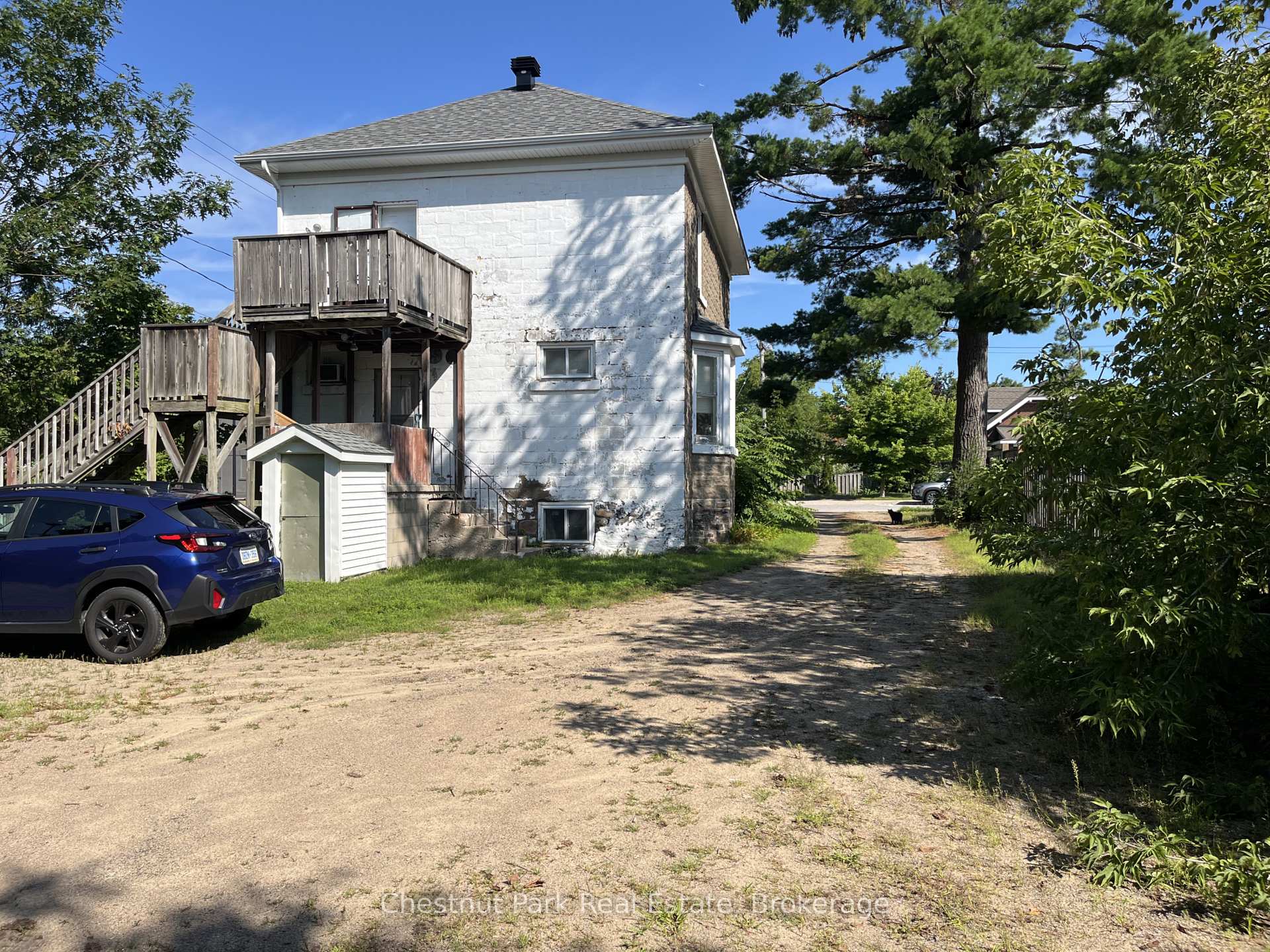 Photo 3 of 151 Royal Street, Gravenhurst, Muskoka (S) — HOMEH