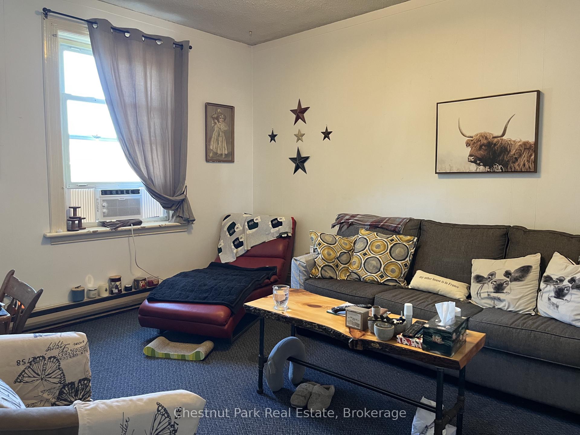 Photo 7 of 151 Royal Street, Gravenhurst, Muskoka (S) — HOMEH