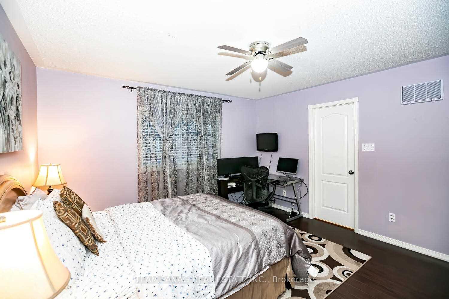 Photo 15 of 4 Queen Anne Drive, Brampton, Fletcher's Meadow — HOMEH