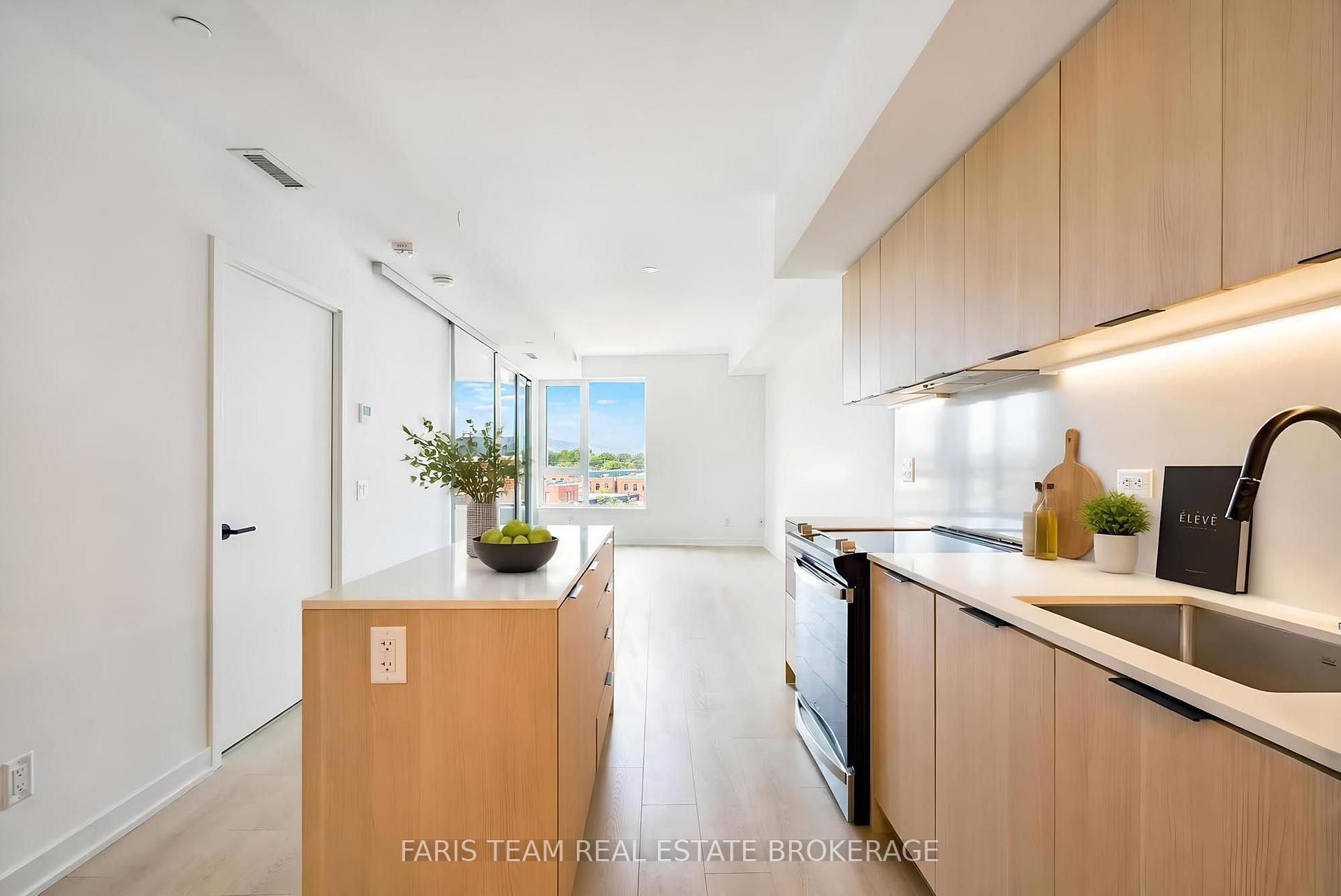 Photo 9 of Unit 417, 31 Huron Street, Collingwood — HOMEH