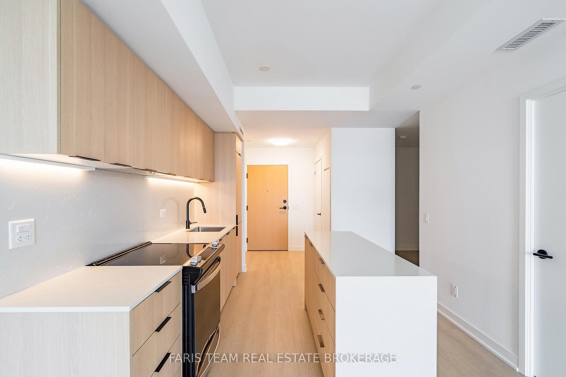 Photo 12 of Unit 417, 31 Huron Street, Collingwood — HOMEH