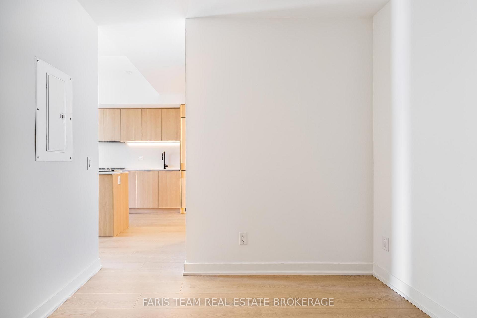 Photo 16 of Unit 417, 31 Huron Street, Collingwood — HOMEH