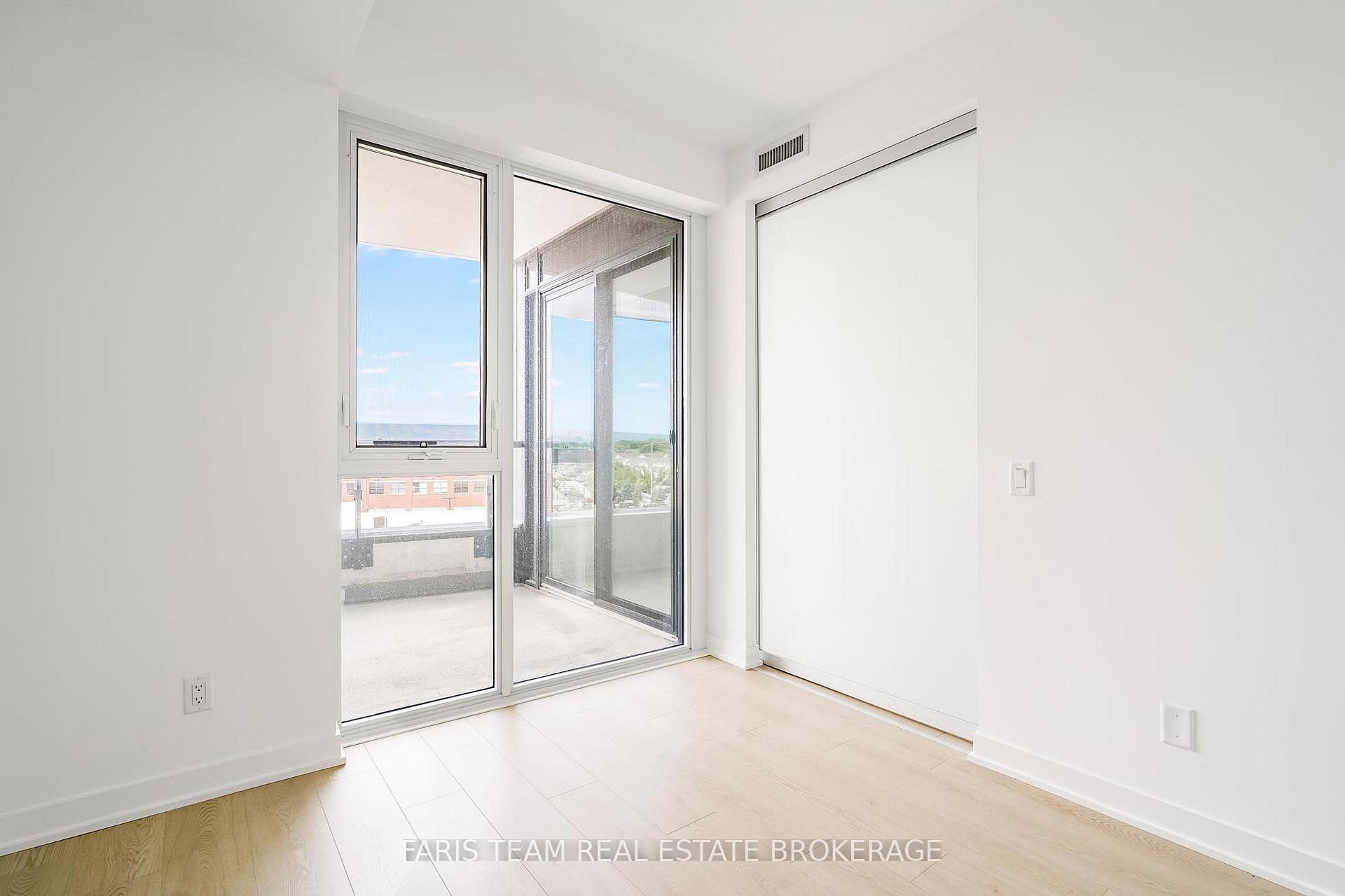 Photo 18 of Unit 417, 31 Huron Street, Collingwood — HOMEH