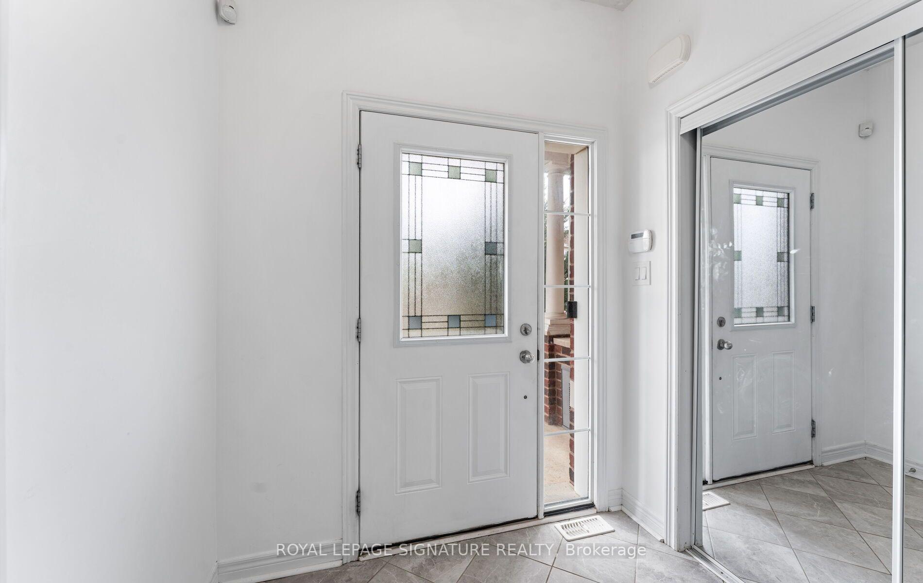 Photo 9 of 104 Whitefoot Crescent, Ajax, South East — HOMEH