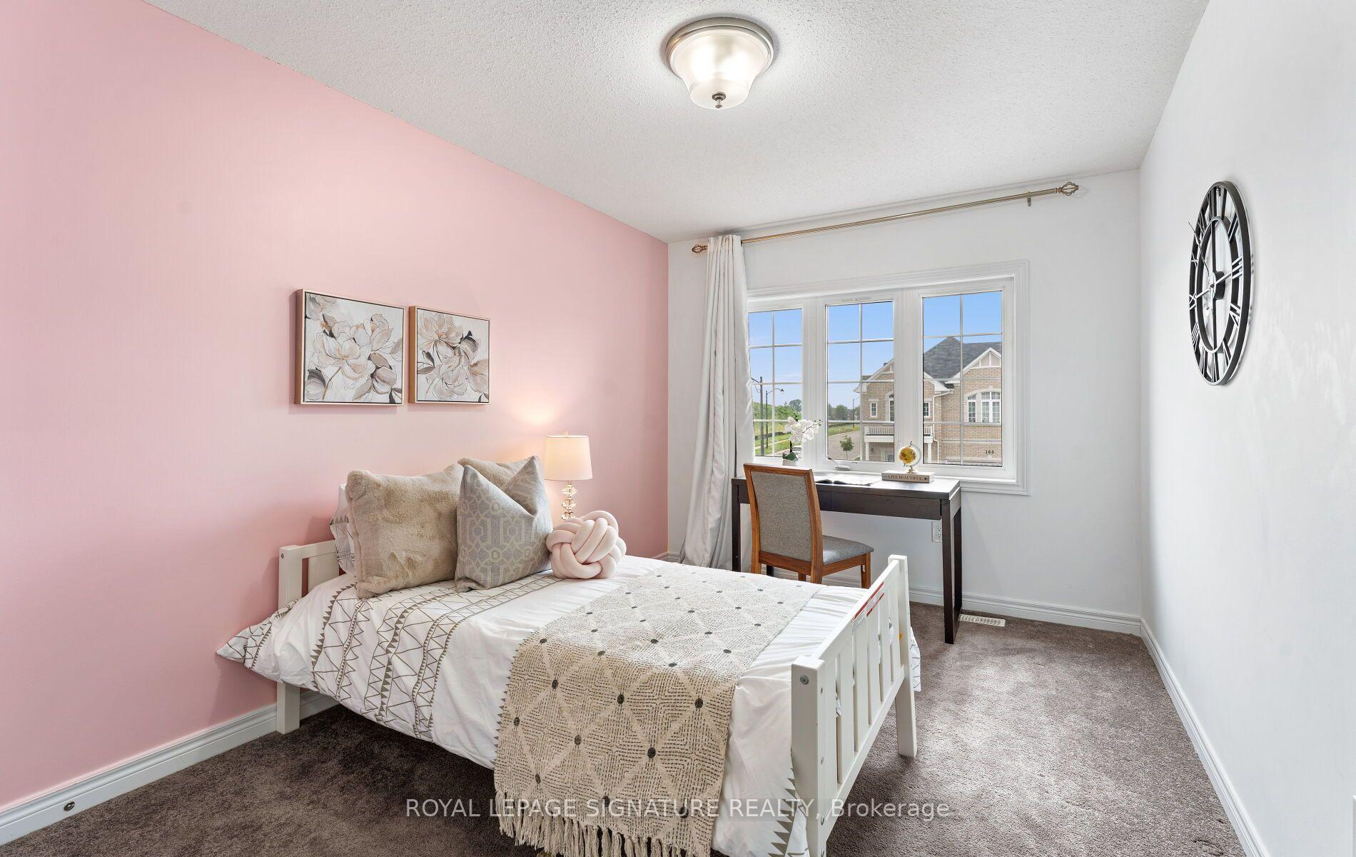 Photo 35 of 104 Whitefoot Crescent, Ajax, South East — HOMEH