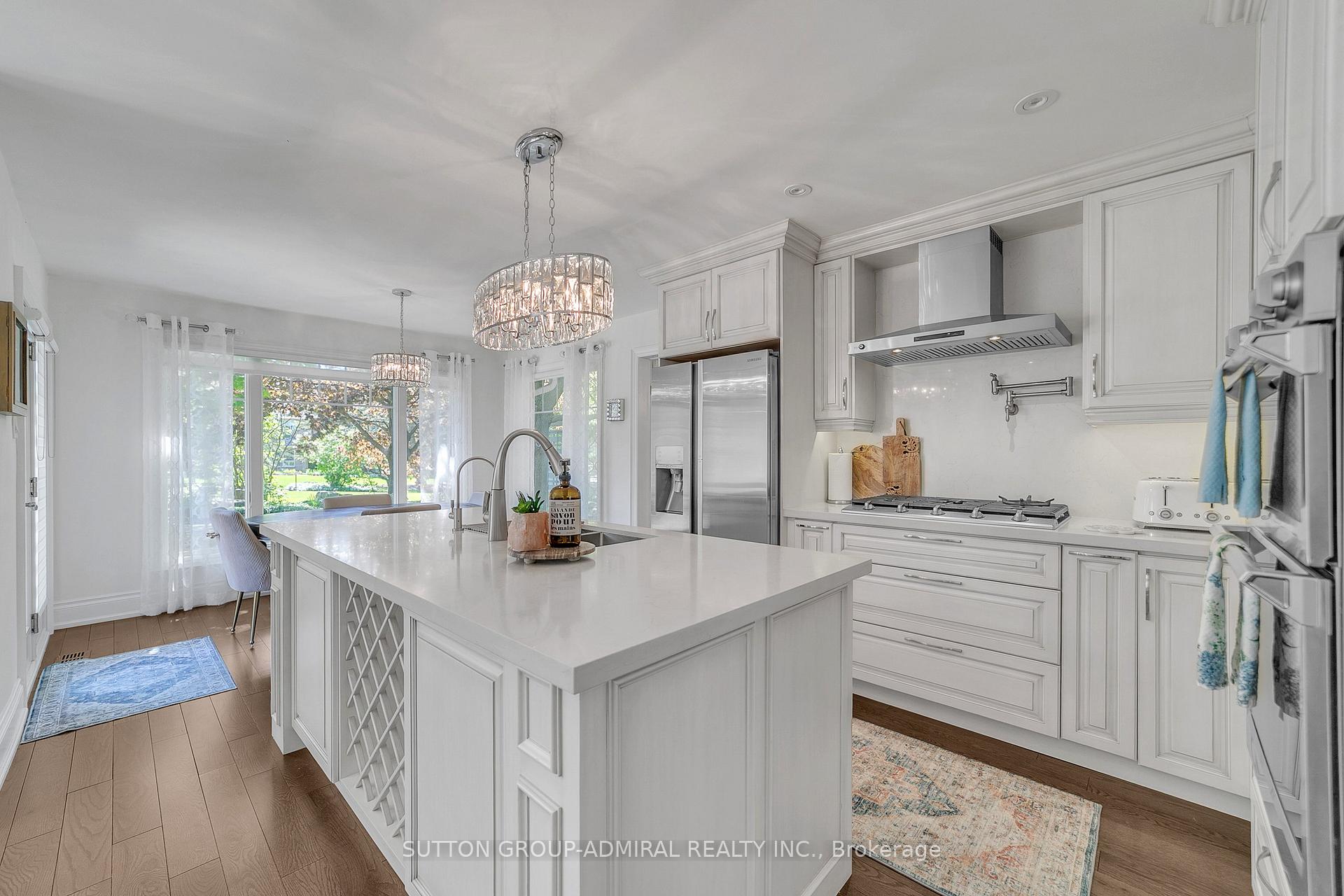 Photo 19 of 48 Maple Way, East Gwillimbury, Sharon — HOMEH