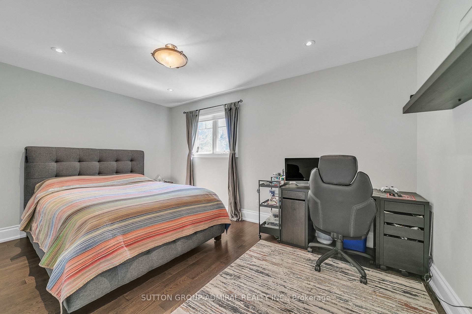 Photo 27 of 48 Maple Way, East Gwillimbury, Sharon — HOMEH
