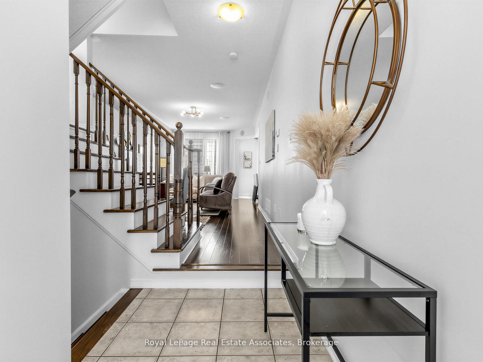 Photo 2 of 1529 Winville Road, Pickering, Duffin Heights — HOMEH