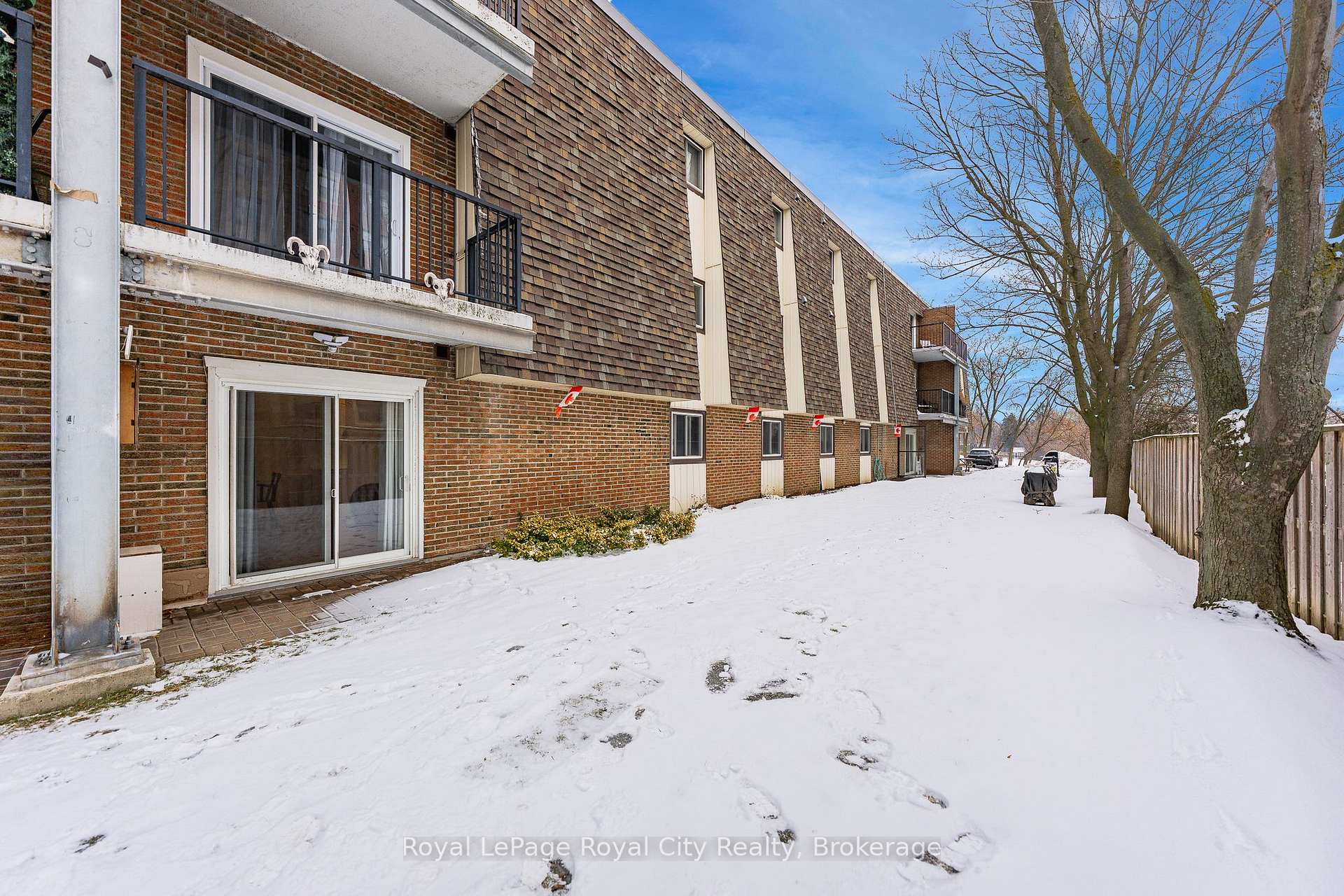 Photo 5 of Unit 102, 234 Willow Road, Guelph, Junction/Onward Willow — HOMEH