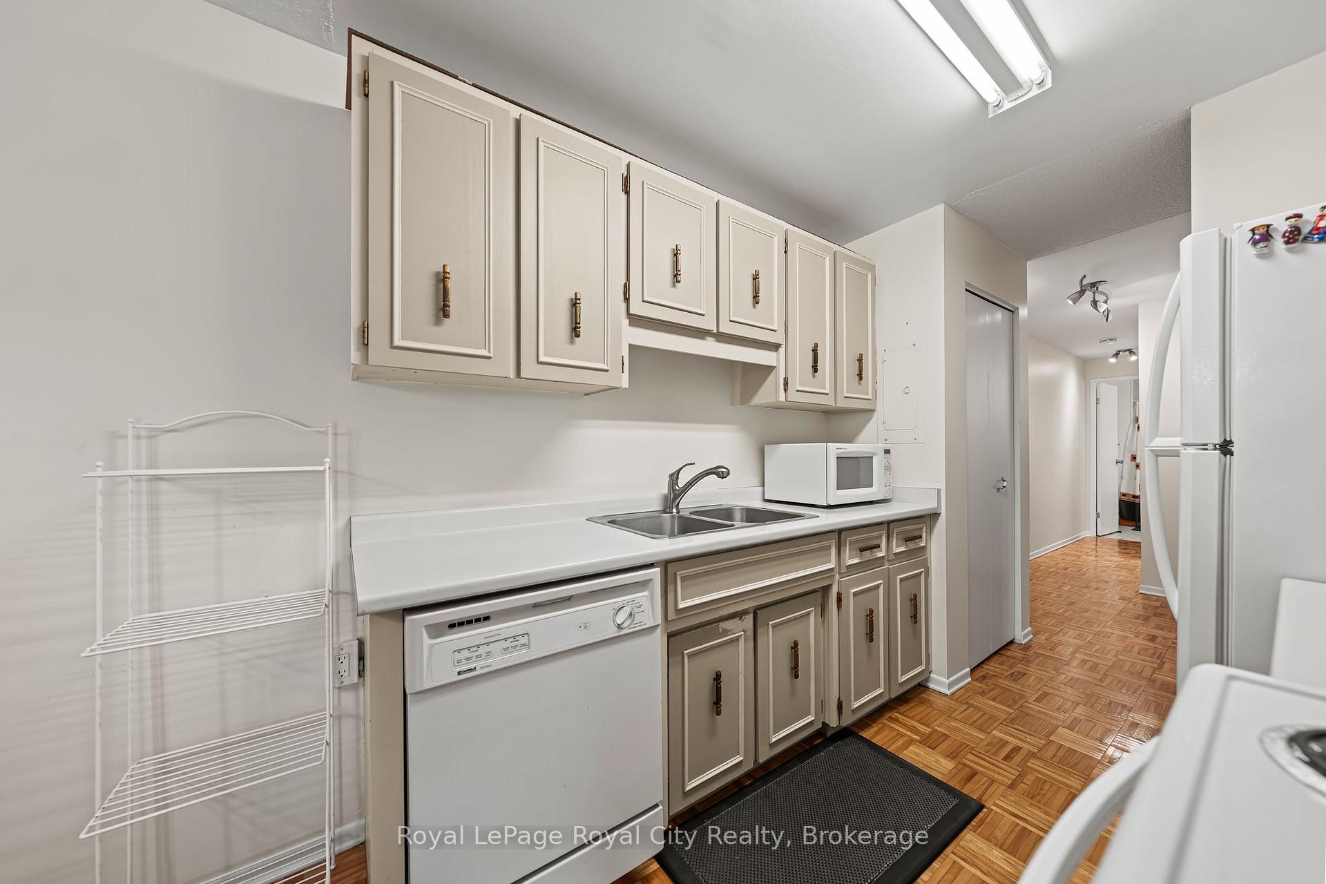 Photo 23 of Unit 102, 234 Willow Road, Guelph, Junction/Onward Willow — HOMEH
