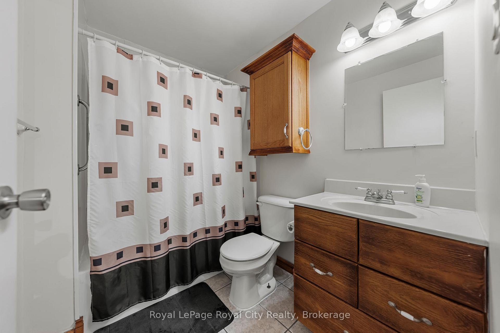 Photo 31 of Unit 102, 234 Willow Road, Guelph, Junction/Onward Willow — HOMEH