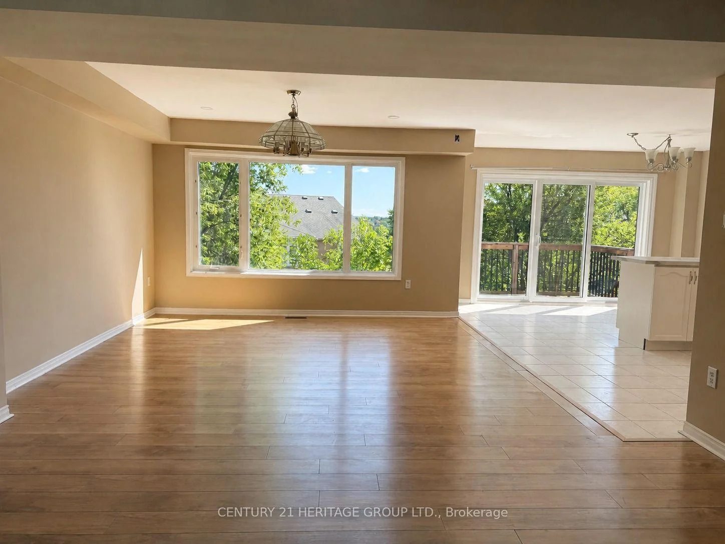 Photo 10 of 162 Widdifield Avenue, Newmarket, Armitage — HOMEH