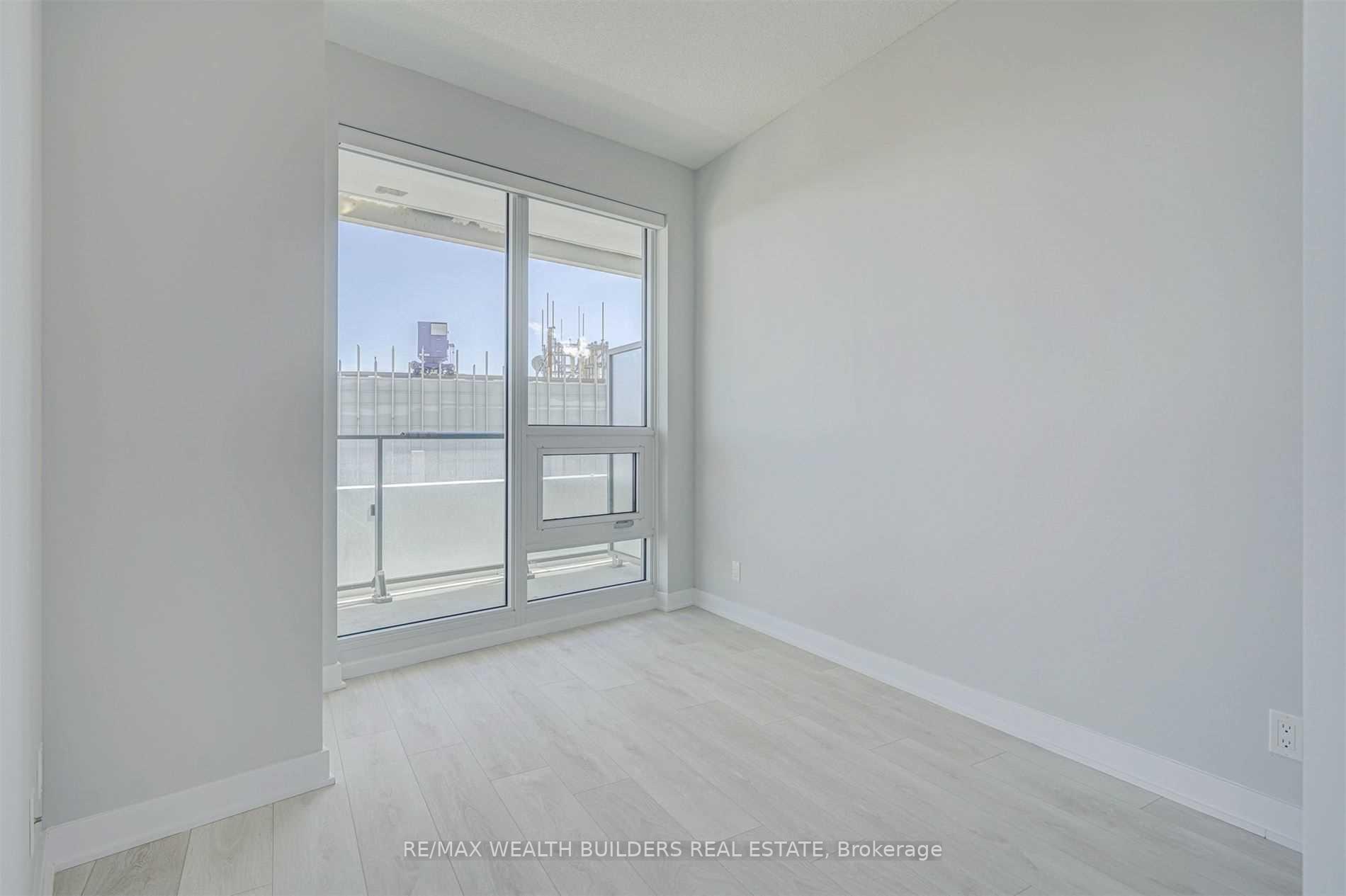 Photo 22 of Unit 5003, 2221 Yonge Street, Toronto, Mount Pleasant West — HOMEH