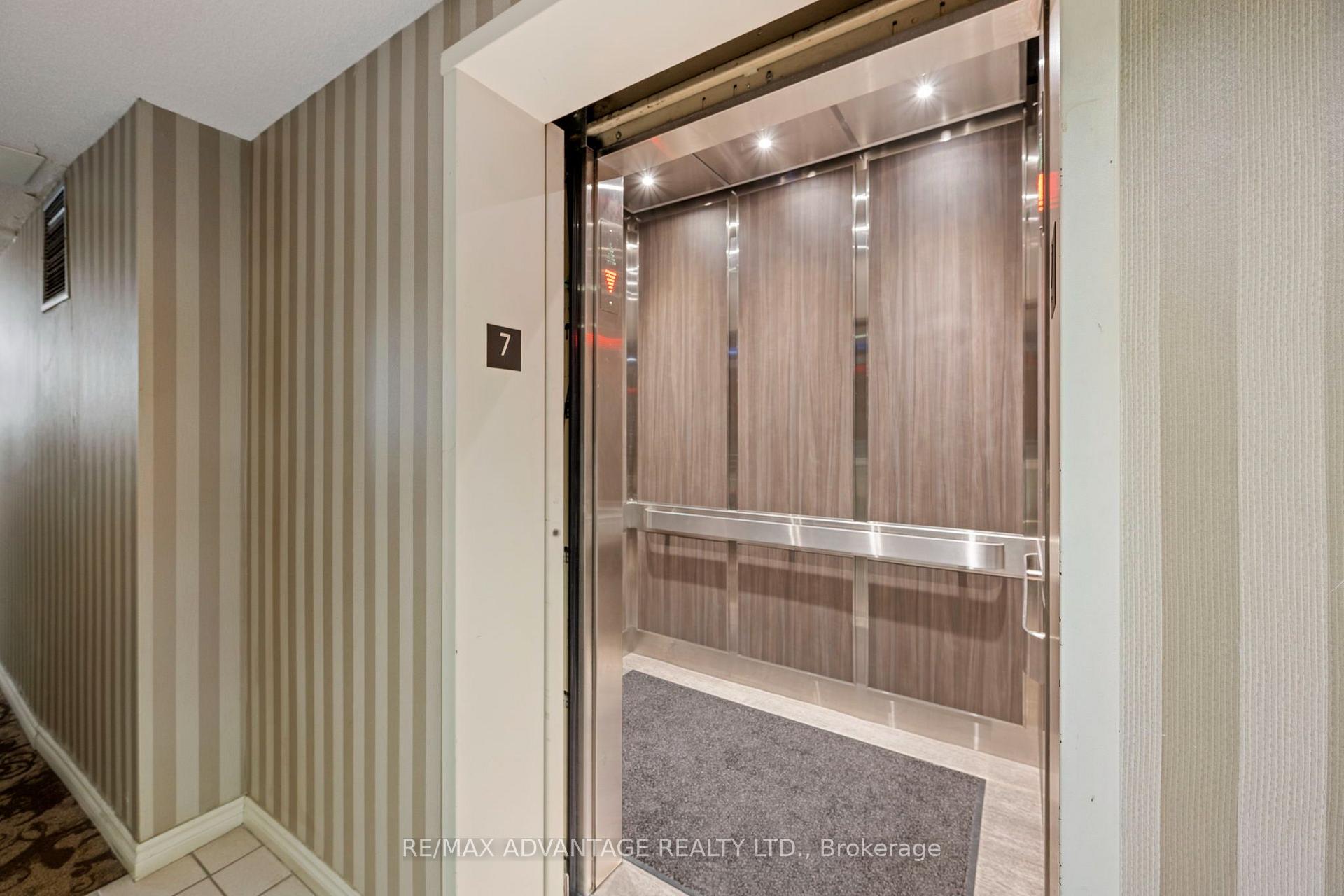 Photo 28 of Unit 708, 570 Proudfoot Lane, London, North M — HOMEH