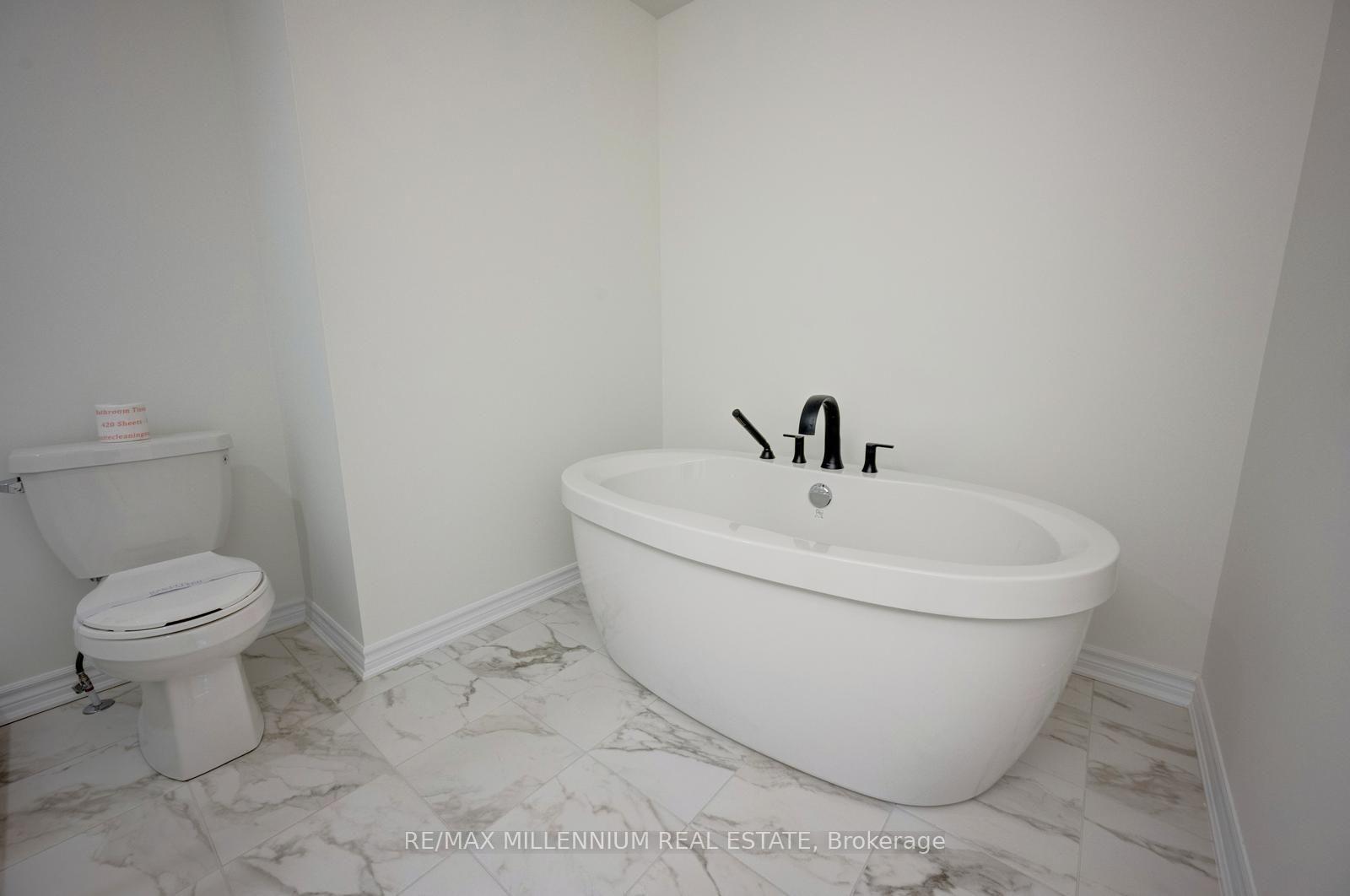 Photo 40 of Unit Upper, 36 Thornbird Crescent, Brampton, Northwest Brampton — HOMEH