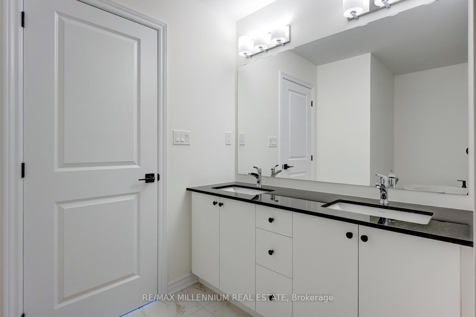 Photo 35 of Unit Upper, 36 Thornbird Crescent, Brampton, Northwest Brampton — HOMEH