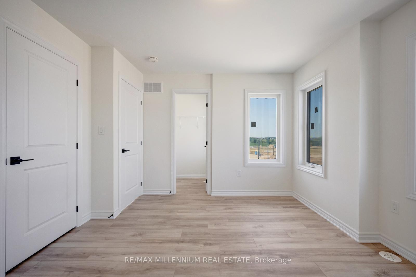 Photo 32 of Unit Upper, 36 Thornbird Crescent, Brampton, Northwest Brampton — HOMEH