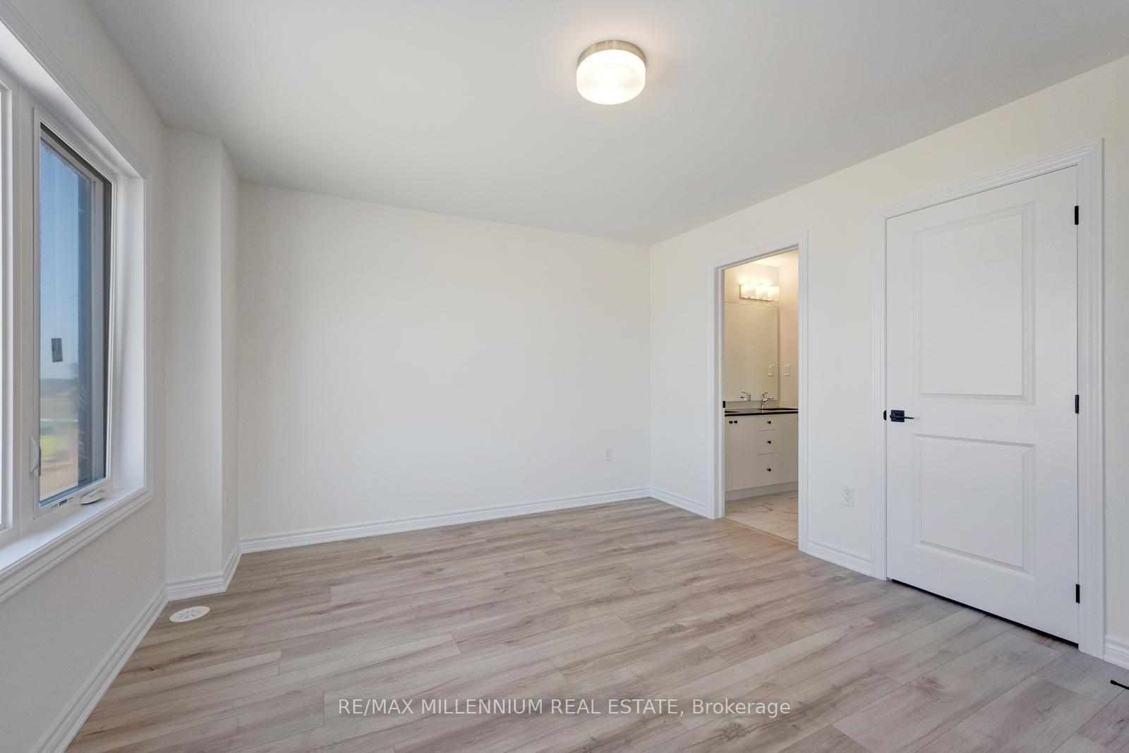 Photo 27 of Unit Upper, 36 Thornbird Crescent, Brampton, Northwest Brampton — HOMEH