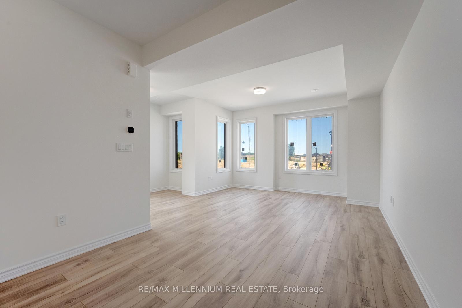 Photo 22 of Unit Upper, 36 Thornbird Crescent, Brampton, Northwest Brampton — HOMEH