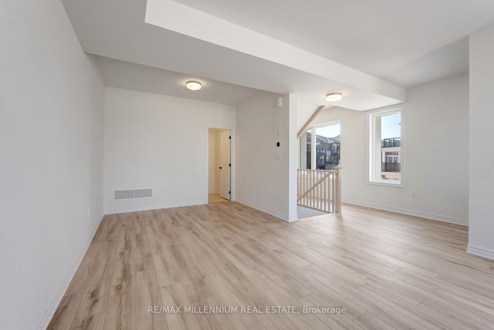 Photo 19 of Unit Upper, 36 Thornbird Crescent, Brampton, Northwest Brampton — HOMEH