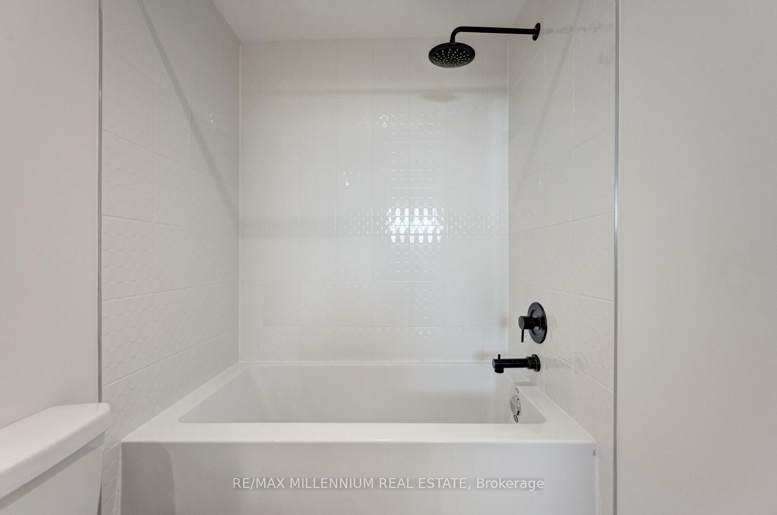Photo 30 of Unit Upper, 36 Thornbird Crescent, Brampton, Northwest Brampton — HOMEH