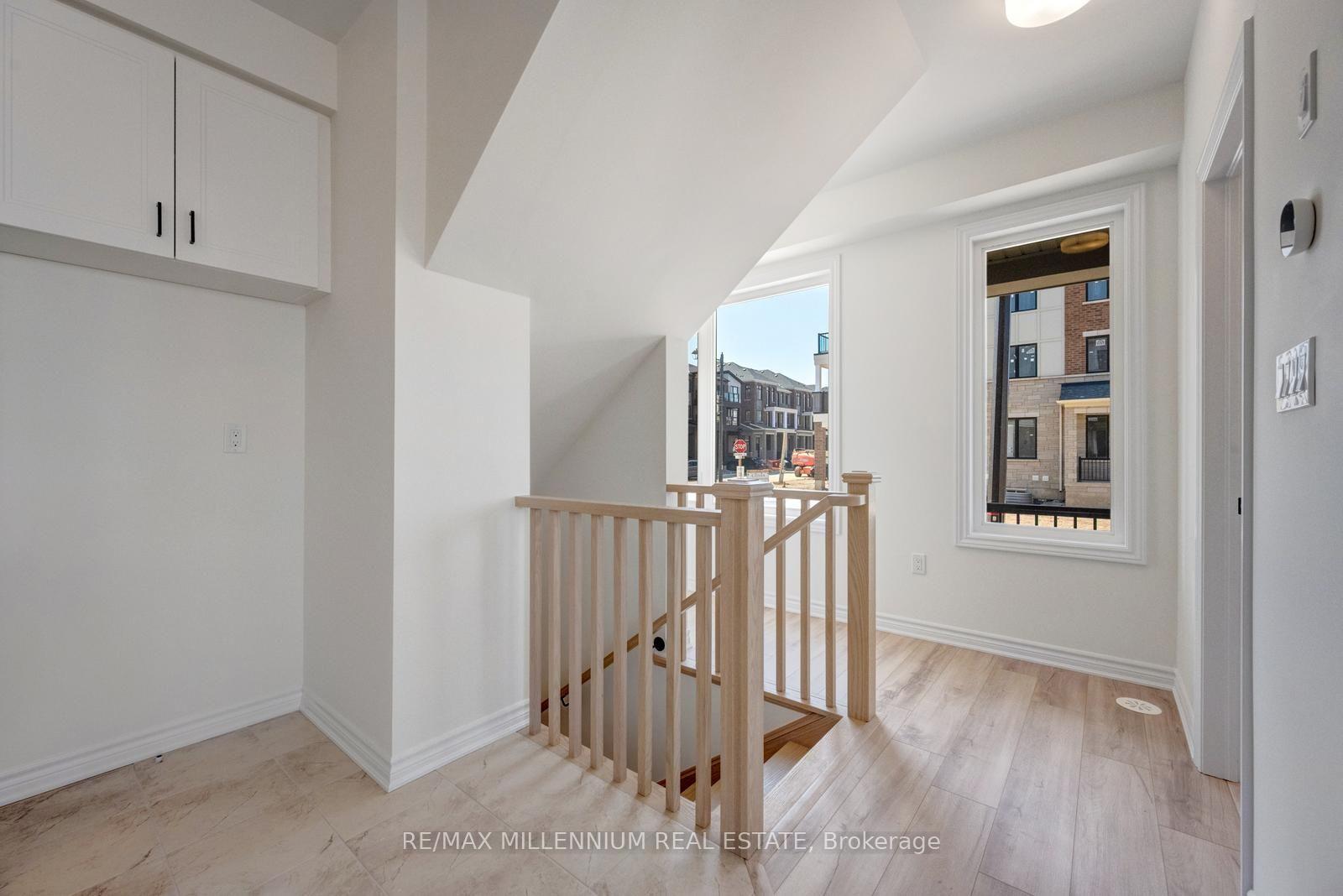 Photo 18 of Unit Upper, 36 Thornbird Crescent, Brampton, Northwest Brampton — HOMEH