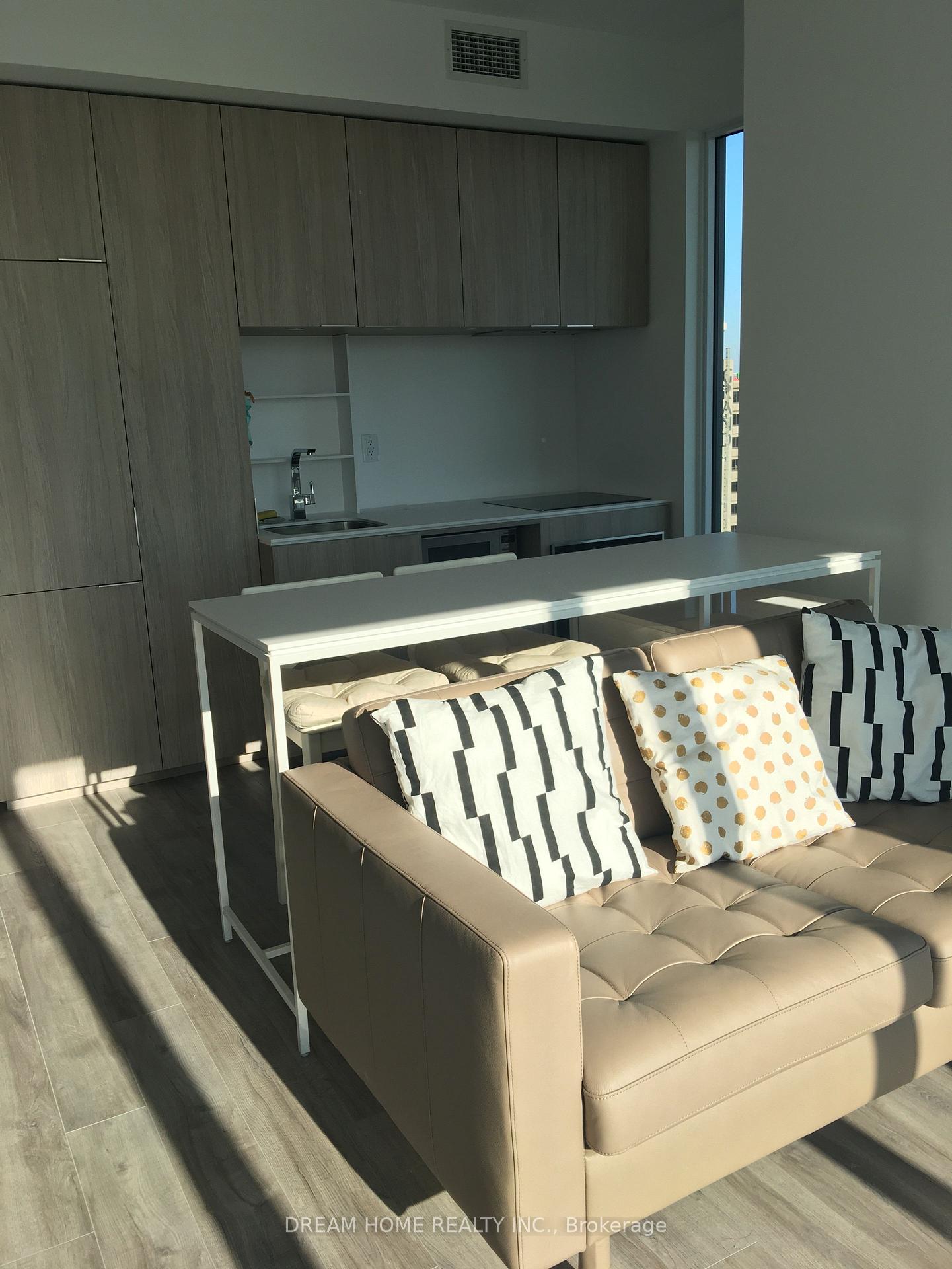 Photo 4 of Unit 2306, 77 Shuter Street, Toronto, Church-Yonge Corridor — HOMEH