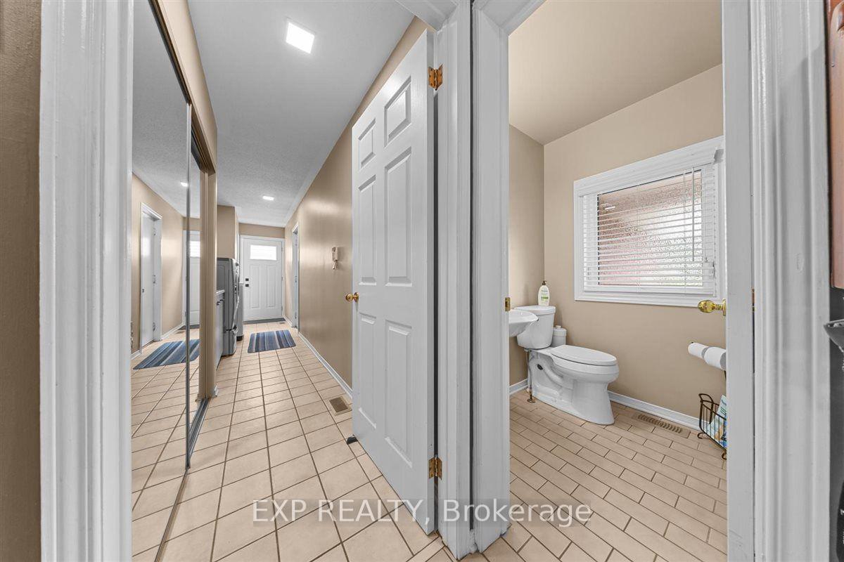 Photo 5 of 2719 Wyldewood Street, Ottawa, Emerald Woods/Sawmill Creek — HOMEH