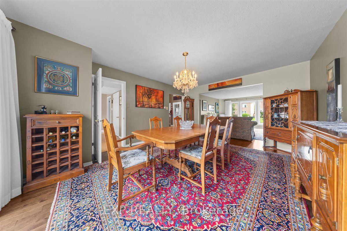 Photo 11 of 2719 Wyldewood Street, Ottawa, Emerald Woods/Sawmill Creek — HOMEH