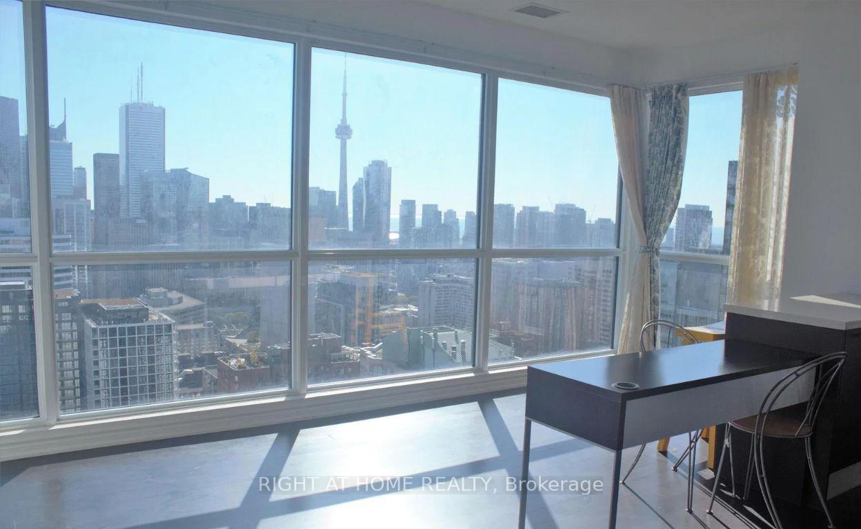 Photo 2 of Unit 4010, 386 Yonge Street, Toronto, Bay Street Corridor — HOMEH