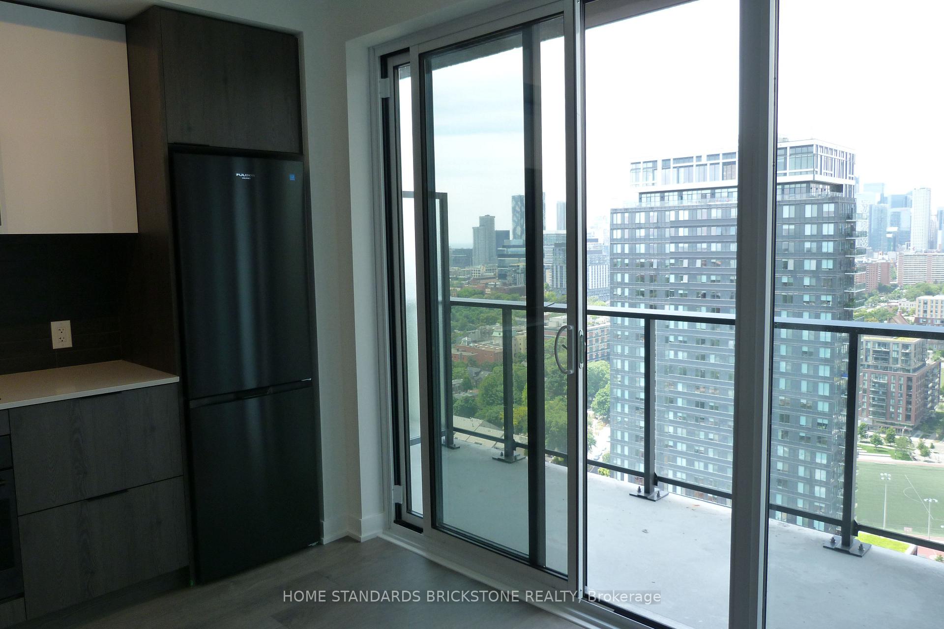 Photo 3 of Unit 2707, 5 Defries Street, Toronto, Regent Park — HOMEH