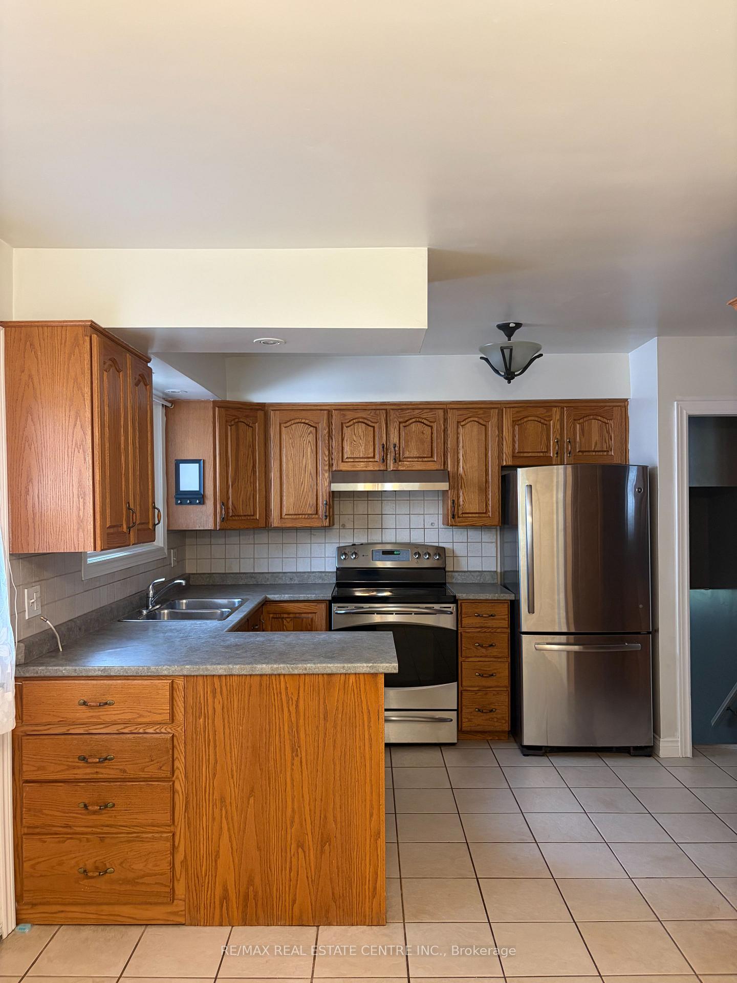 Photo 6 of 10 Miami Drive, Hamilton, Rolston — HOMEH