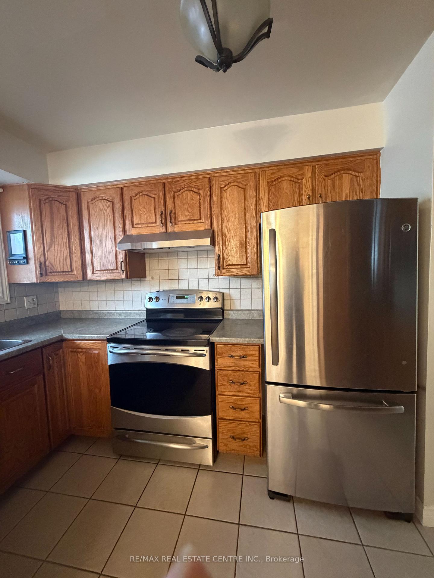 Photo 37 of 10 Miami Drive, Hamilton, Rolston — HOMEH
