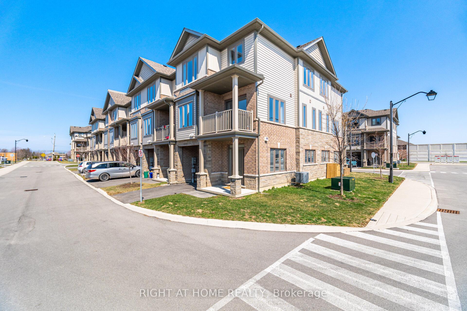 Photo 2 of Unit 25, 27 Rachel Drive, Hamilton, Winona Park — HOMEH