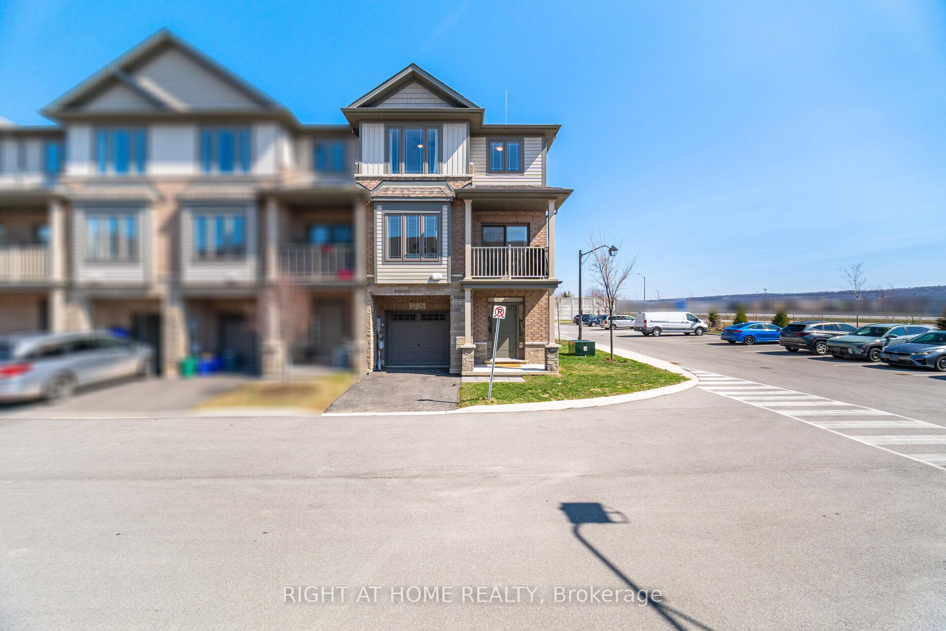 Photo 4 of Unit 25, 27 Rachel Drive, Hamilton, Winona Park — HOMEH