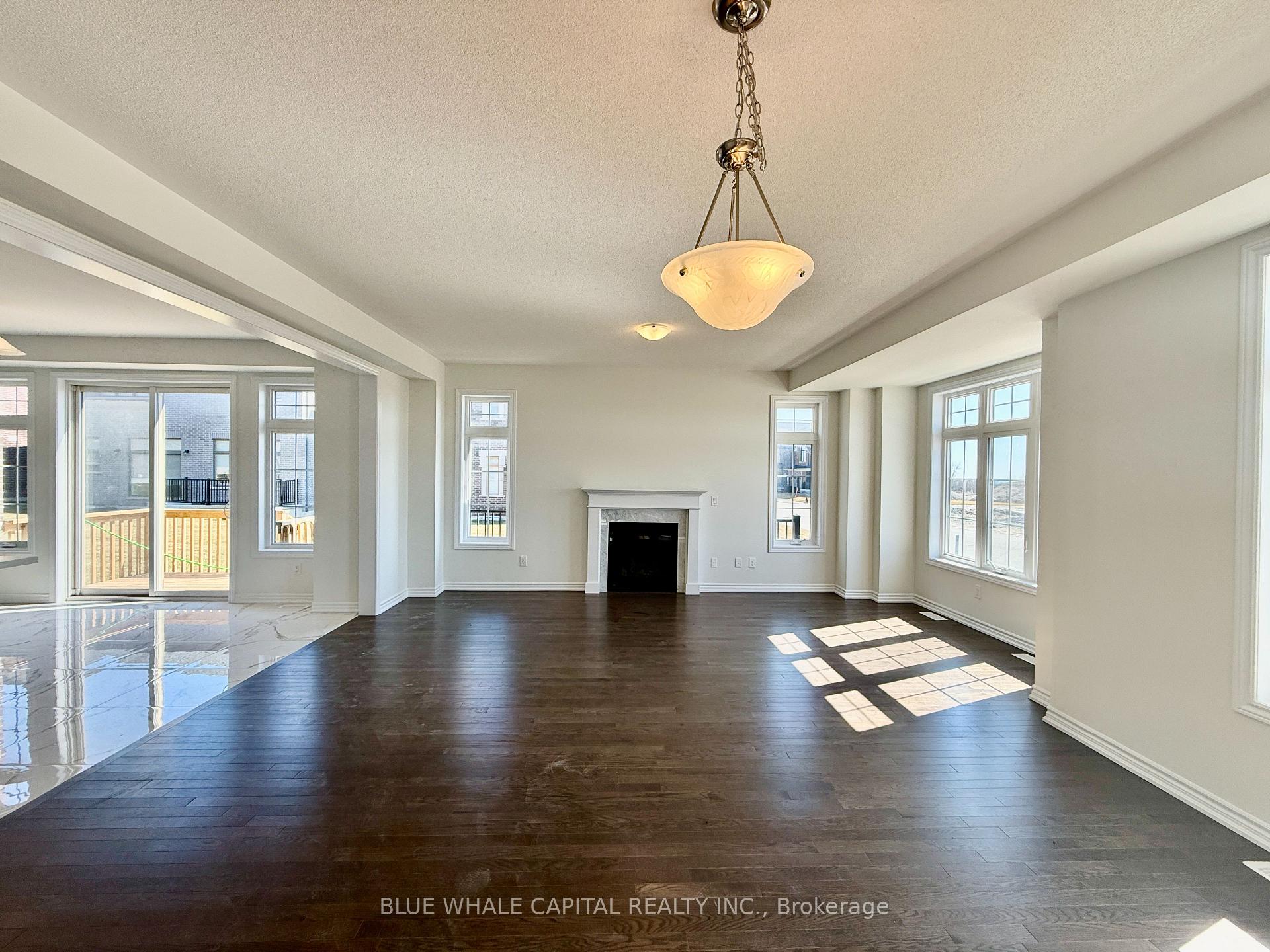 Photo 5 of 1029 Suddard Avenue, Oshawa, Kedron — HOMEH