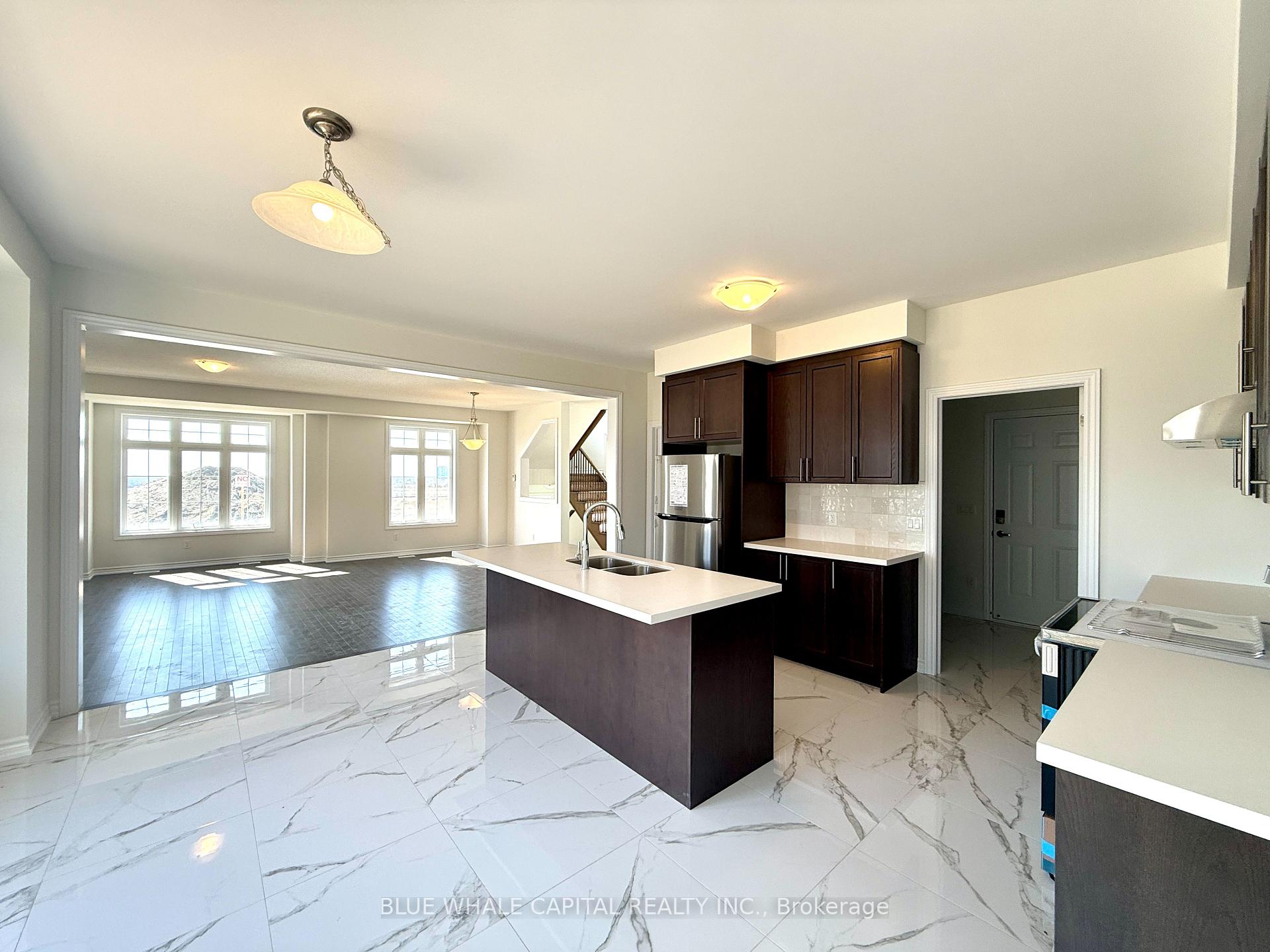 Photo 11 of 1029 Suddard Avenue, Oshawa, Kedron — HOMEH