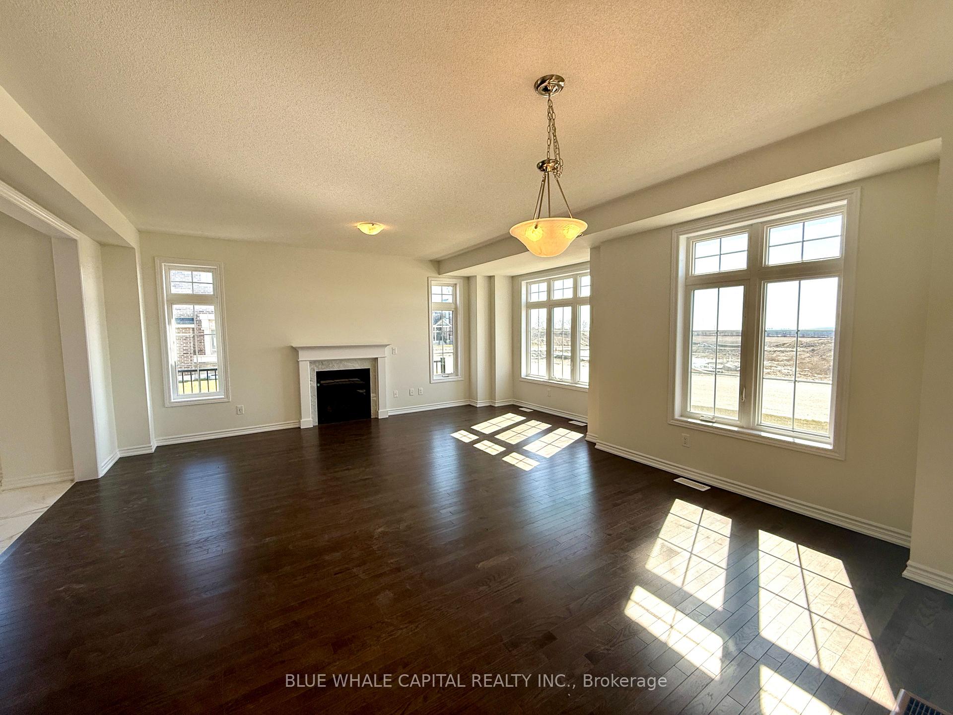 Photo 12 of 1029 Suddard Avenue, Oshawa, Kedron — HOMEH