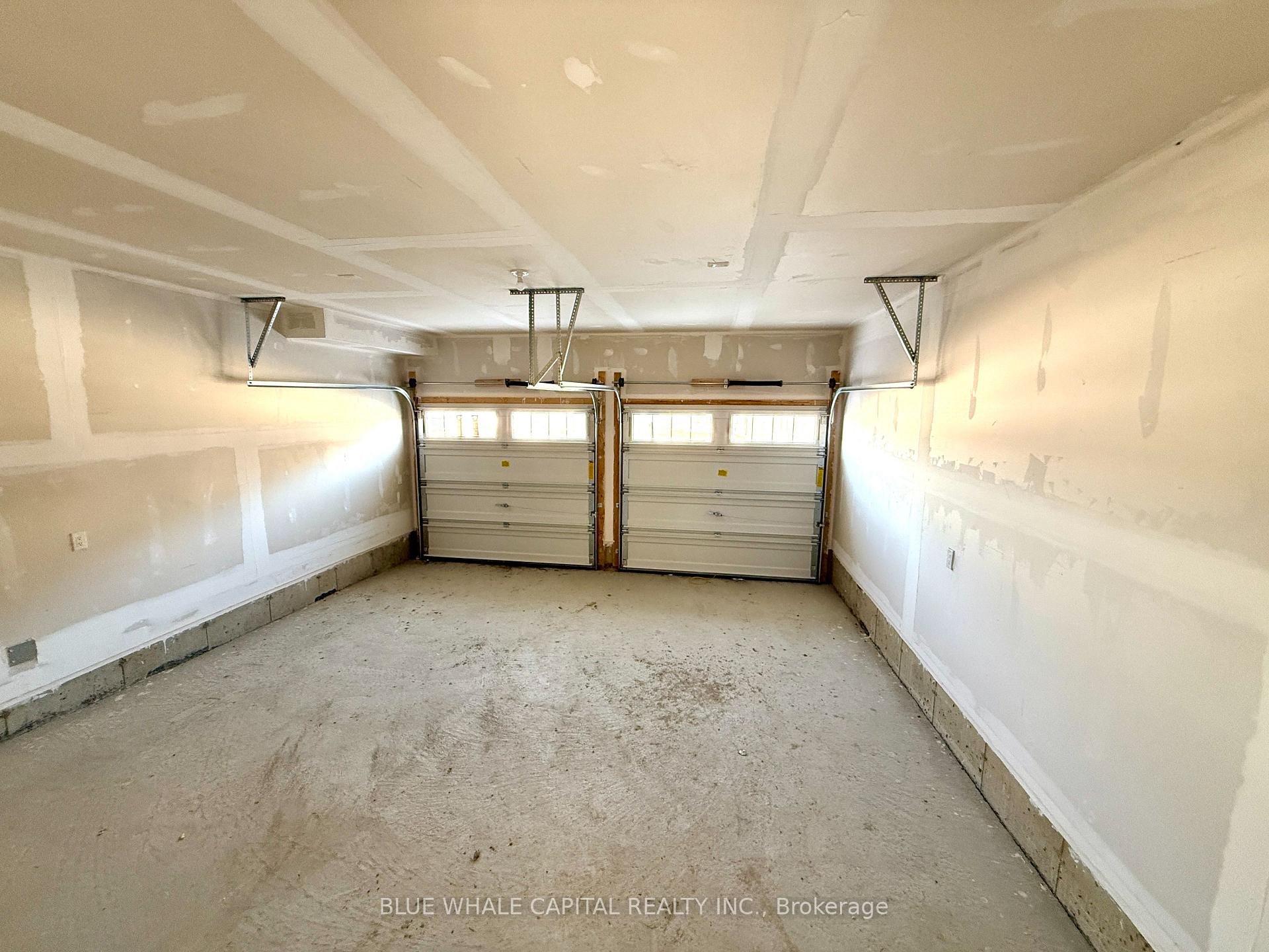 Photo 36 of 1029 Suddard Avenue, Oshawa, Kedron — HOMEH