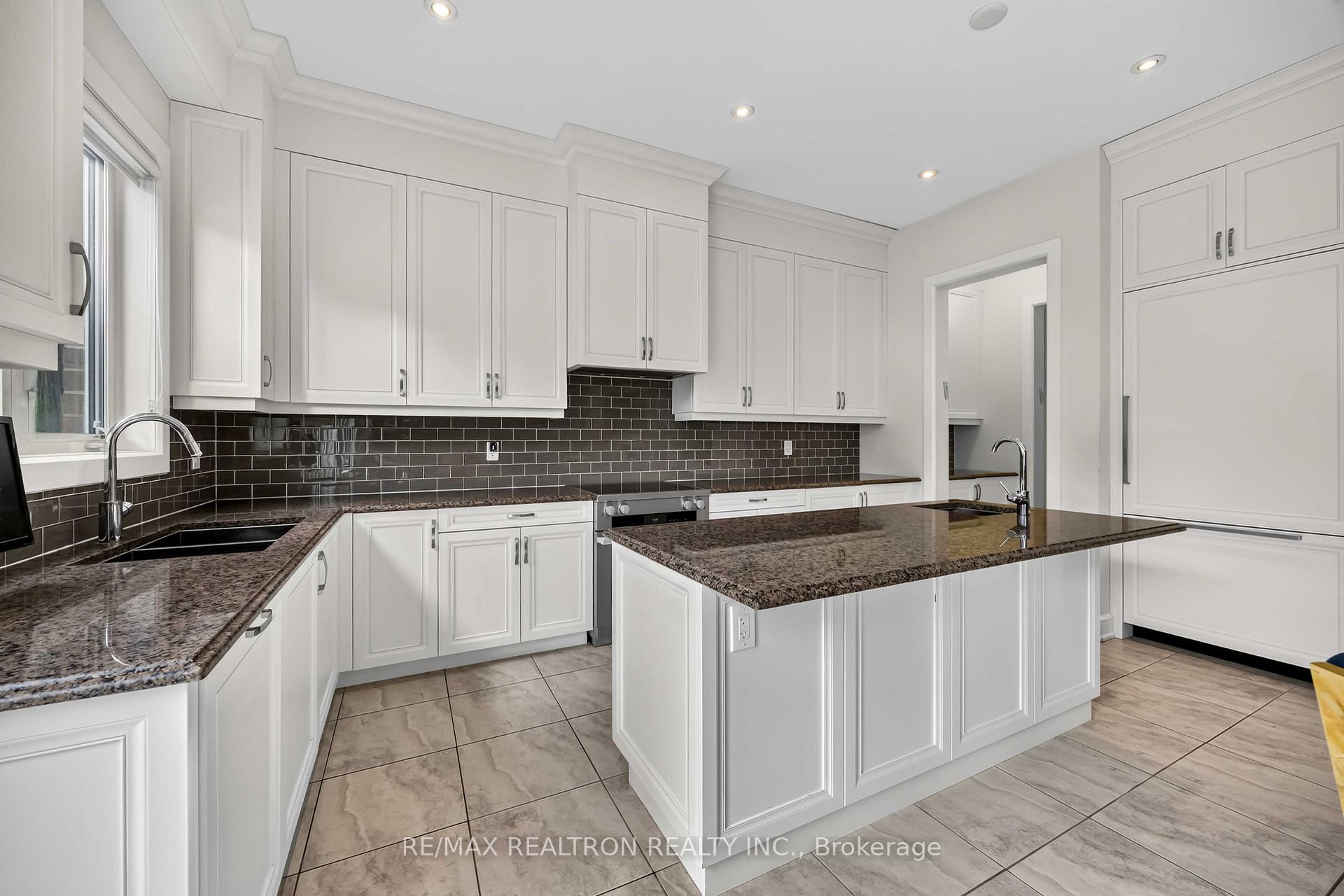 Photo 17 of 136 Abner Miles Drive, Vaughan, Patterson — HOMEH